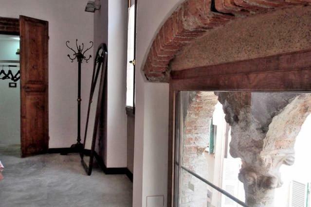 Lovingenoa - Antico Convento Apartment ภายนอก รูปภาพ