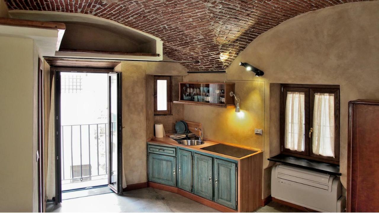Lovingenoa - Antico Convento Apartment ภายนอก รูปภาพ