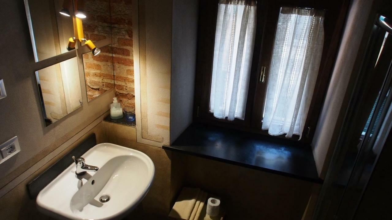Lovingenoa - Antico Convento Apartment ภายนอก รูปภาพ