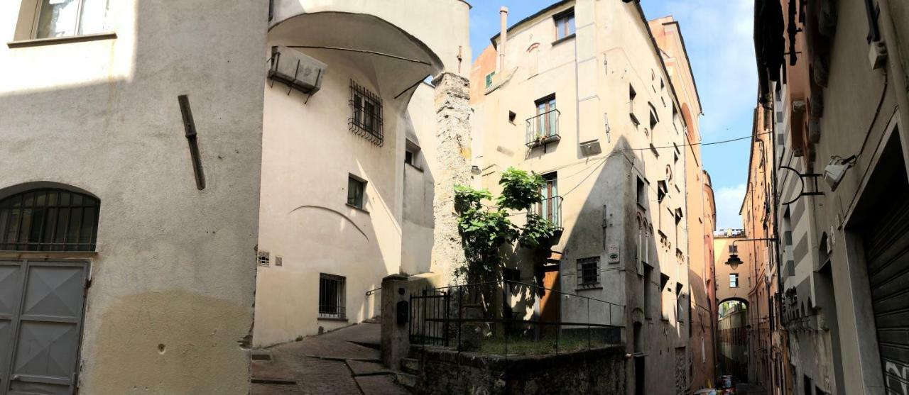 Lovingenoa - Antico Convento Apartment ภายนอก รูปภาพ